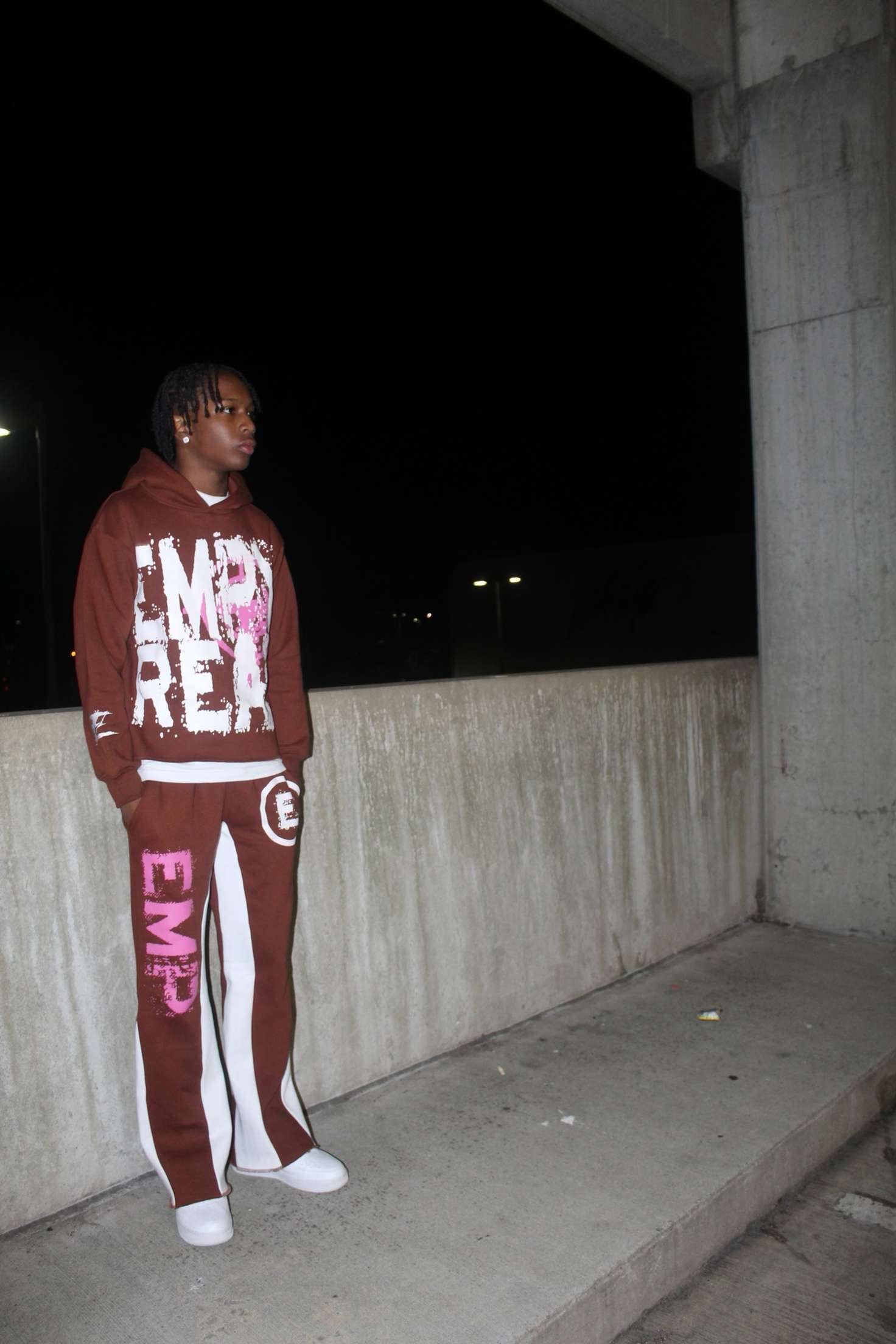 “Target” EMP Sweatpants(Brown/Pink)