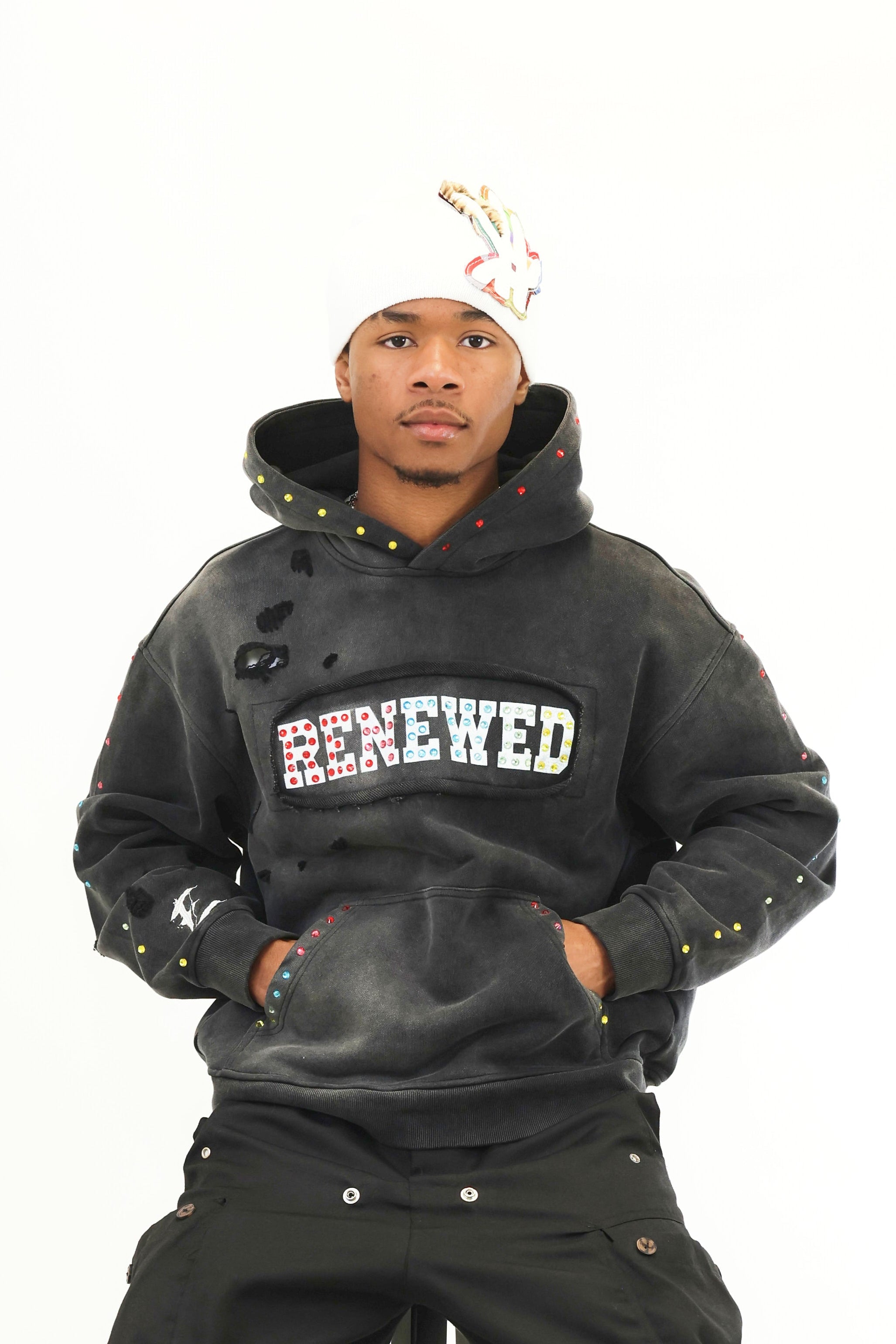 “RENEWED” PULLOVER