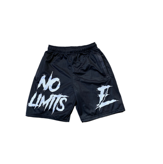 Empyreal shorts (Black/White)