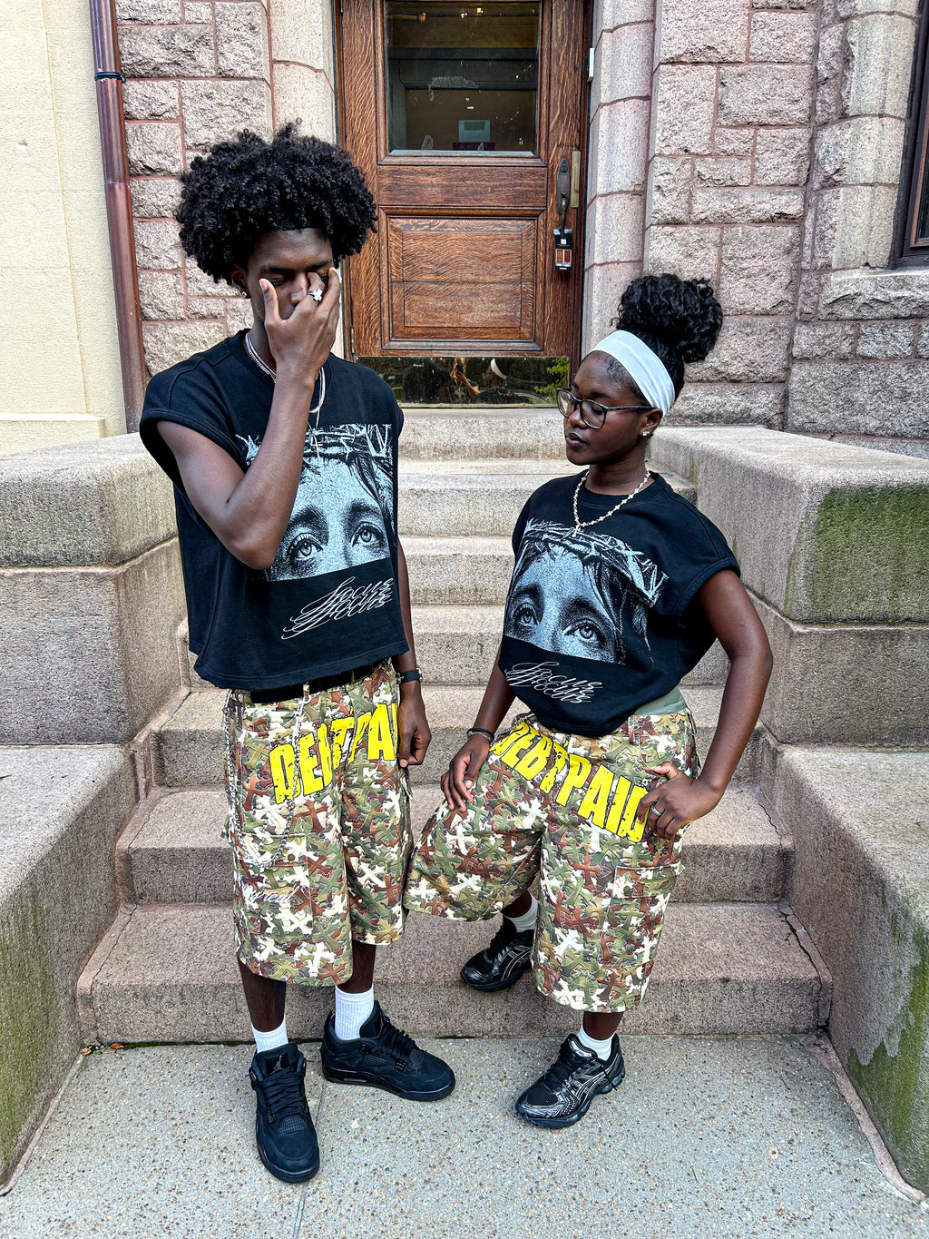 DEBT PAID CROSS CAMO CARGO SHORTS